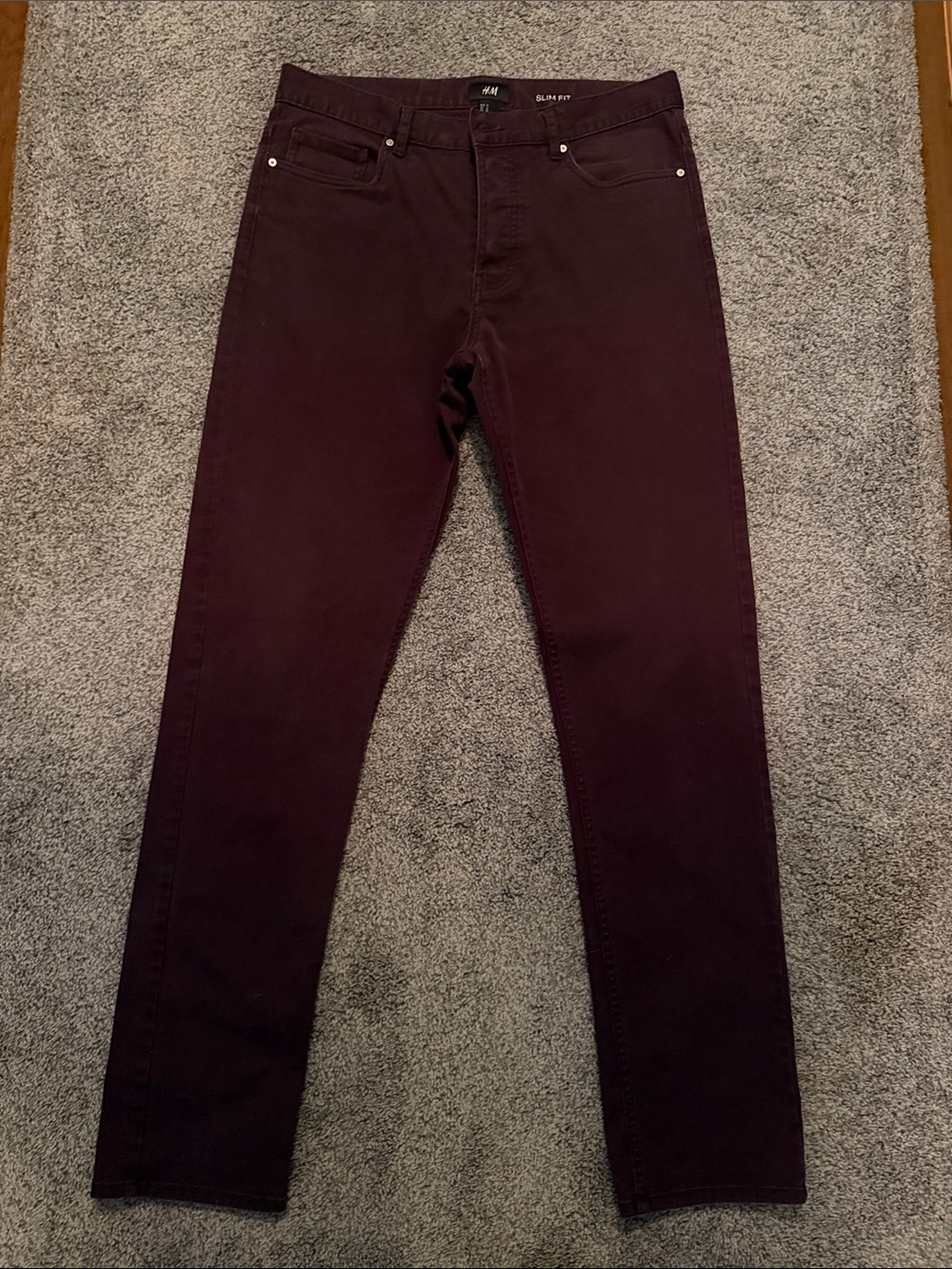 H&M Slim Men’s Jeans in Burgundy